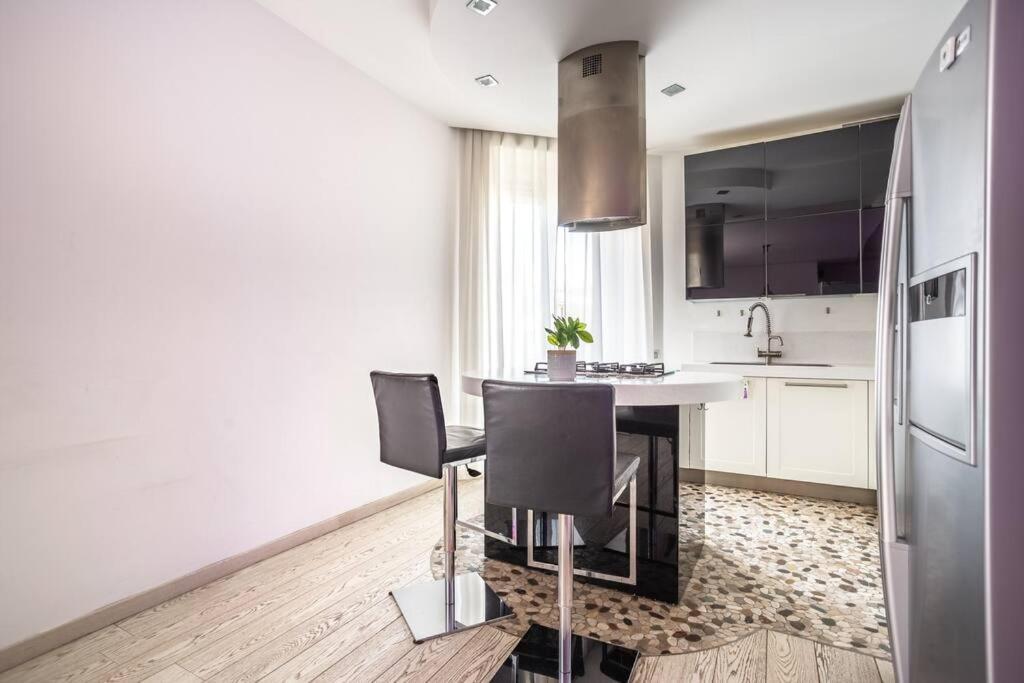 Lejlighed Charme & Luxe 2 Bedroom Center