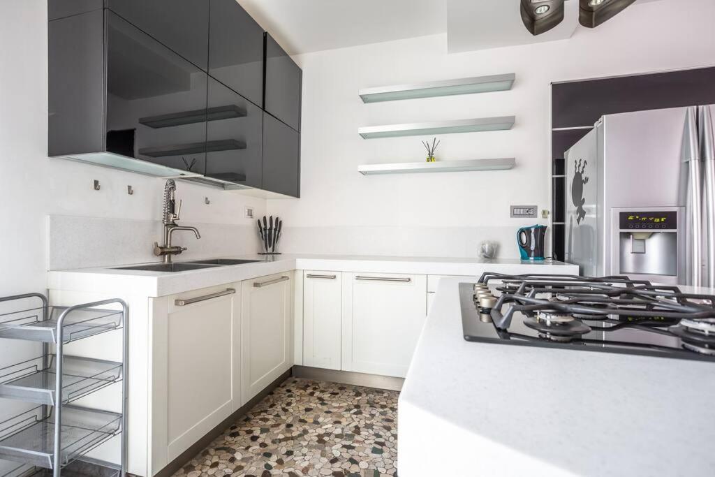 Apartment Charme & Luxe 2 Bedroom Center Rom